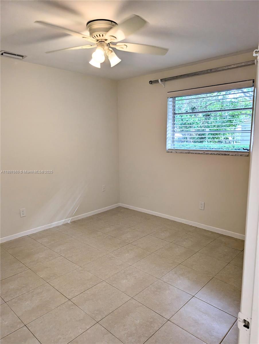 CG RIVIERA SEC 3 REV - Residential Lease