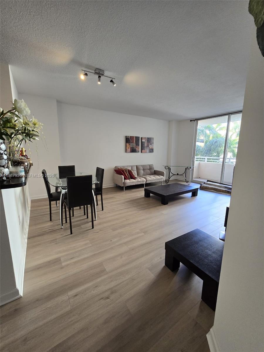 18800 NE 29th Ave 321