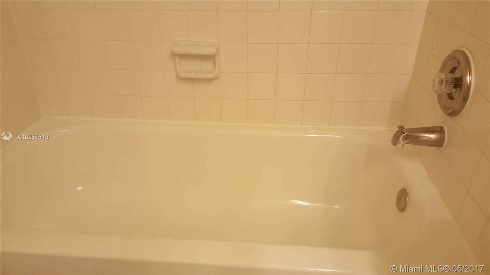 PALM VILLAGE CONDO - Residential Lease