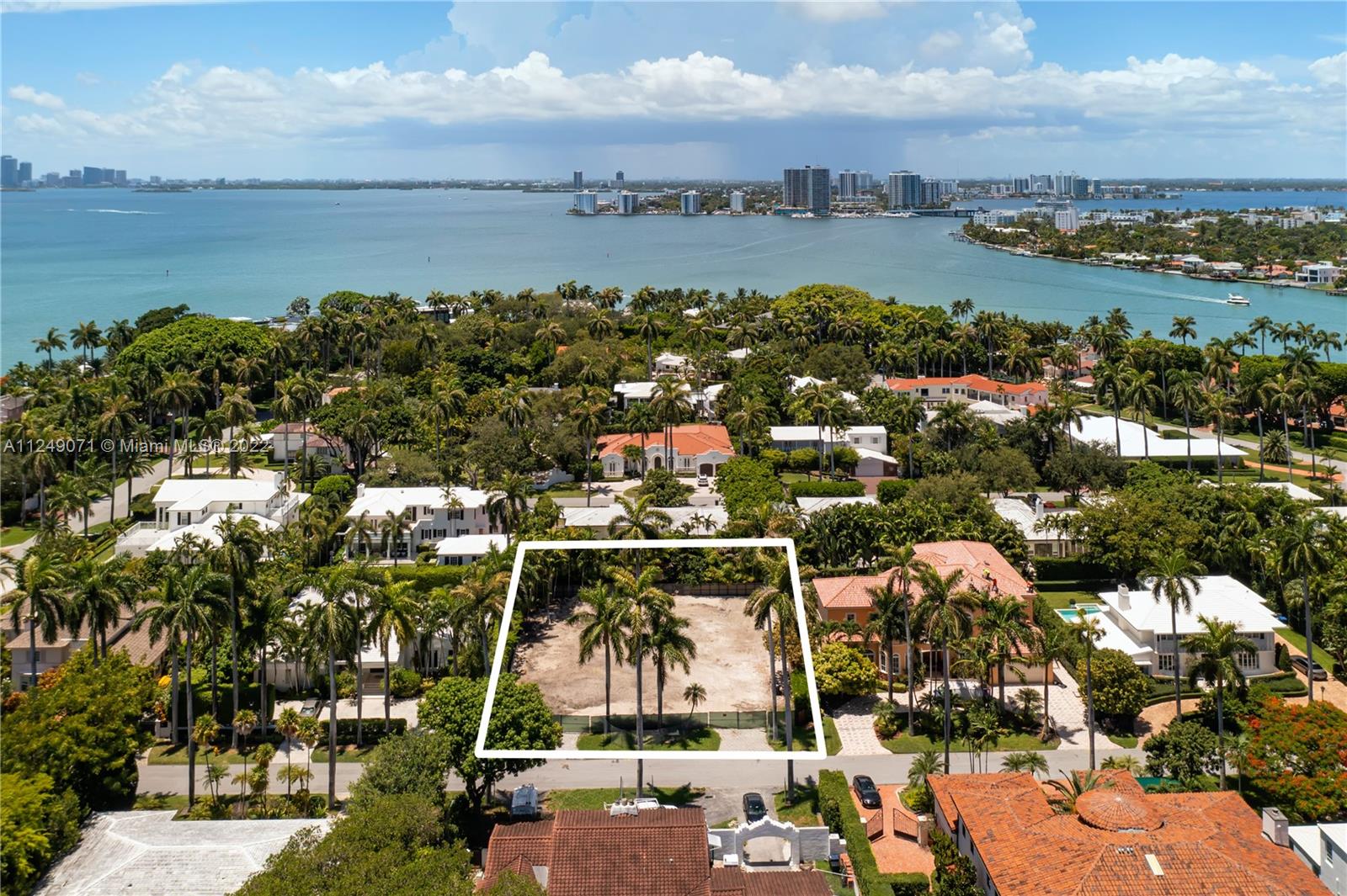 SUB OF LAGORCE ISLAND - Residential