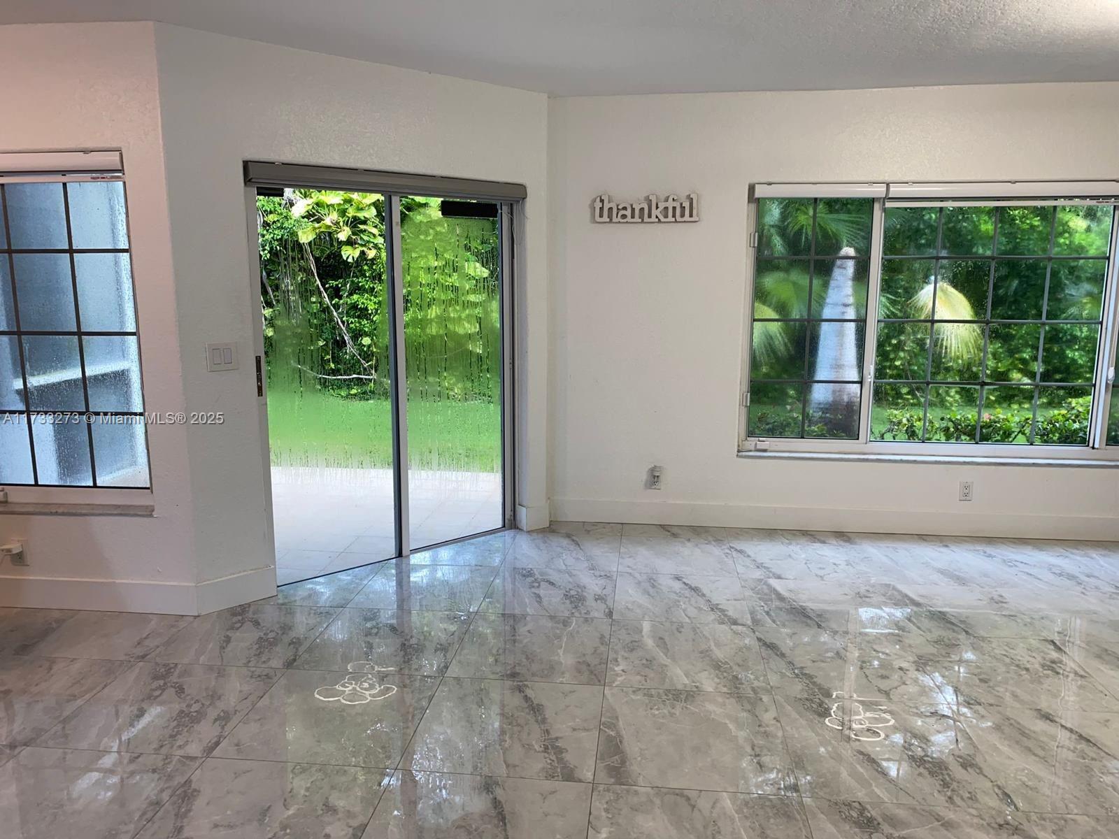 KEY LARGO TOWNHOMES CONDO - Residential