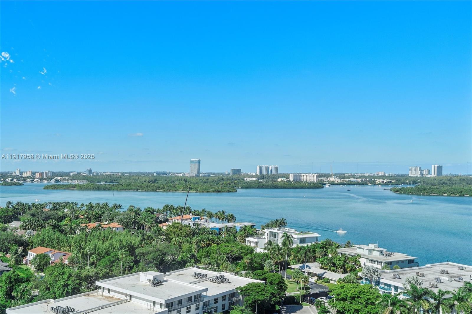 HARBOUR HOUSE - Residential