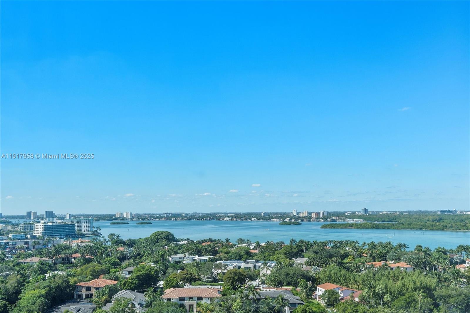 HARBOUR HOUSE - Residential