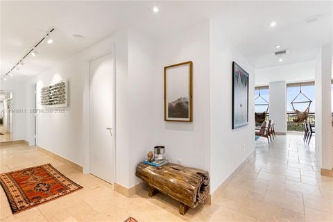 3400 SW 27th Ave 2104 Miami FL 33133