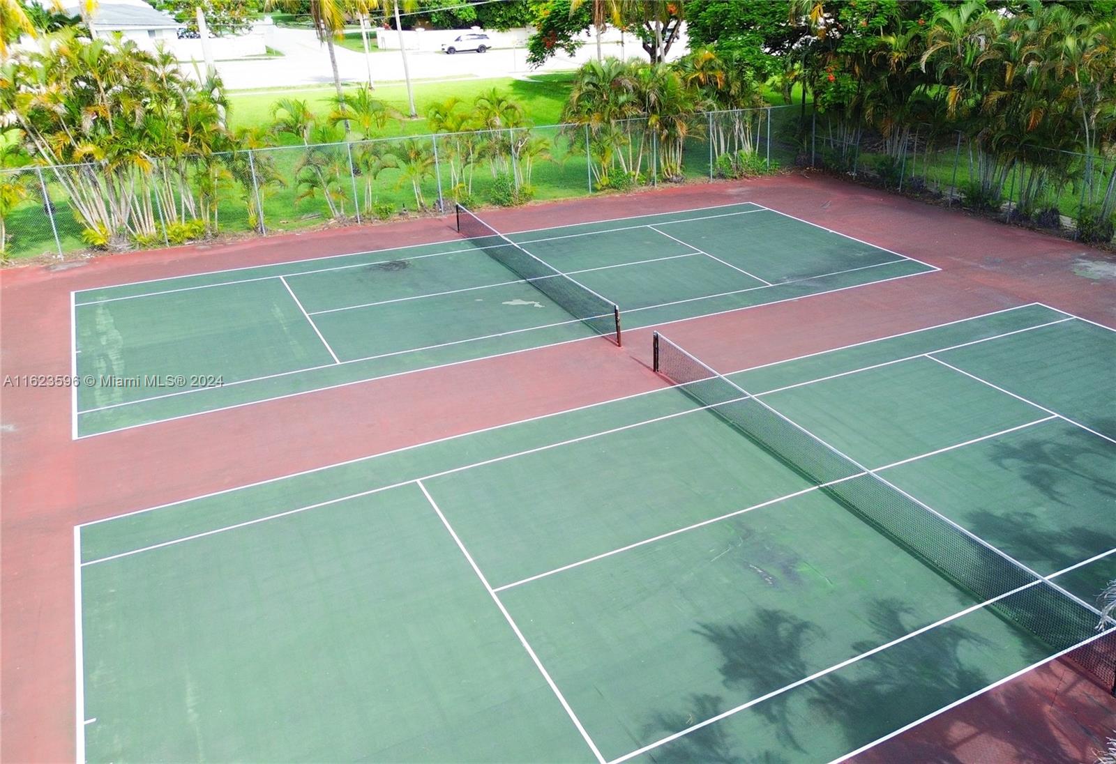 BERMUDA CLUB FOUR CONDO - Residential