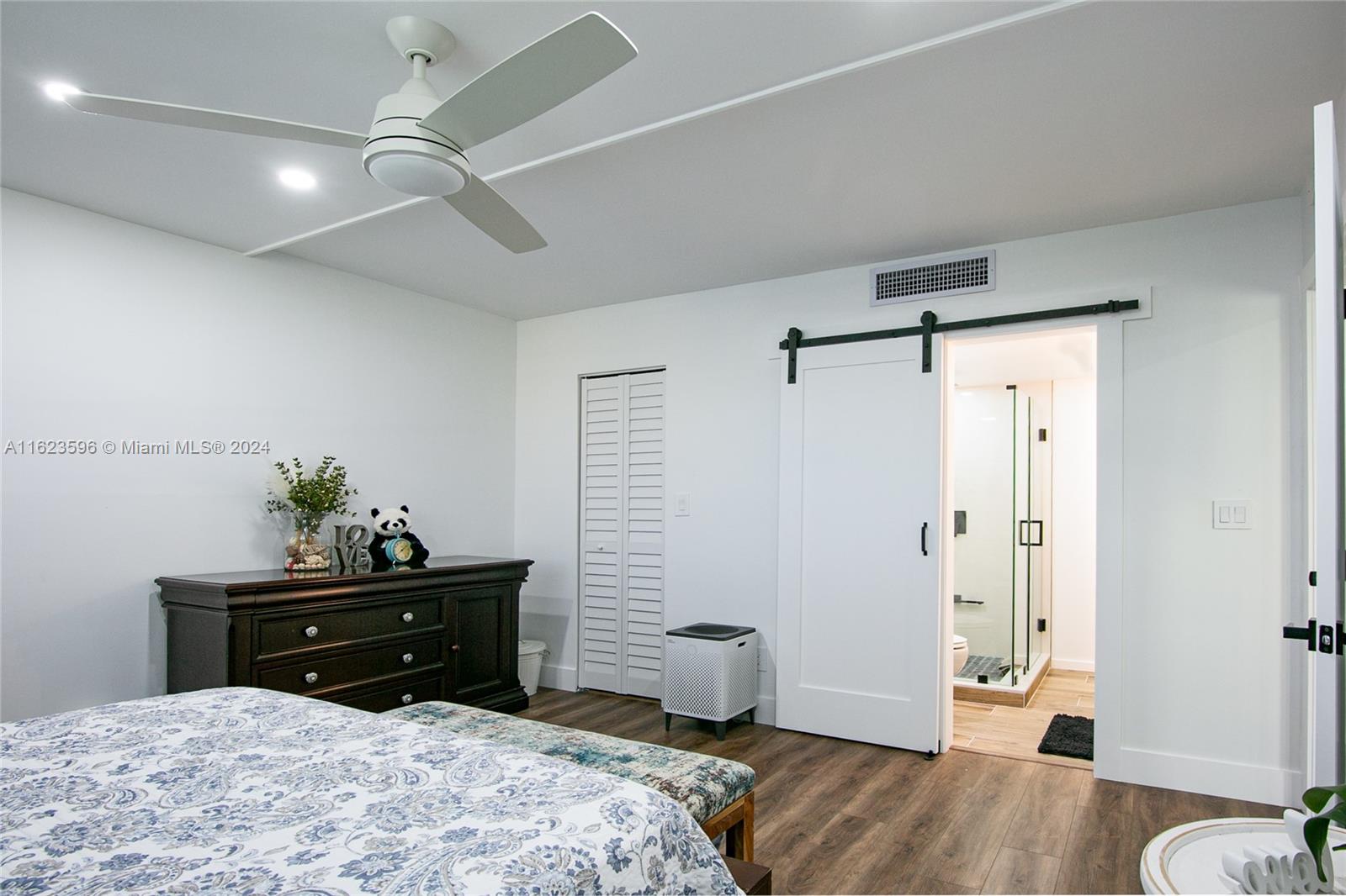 BERMUDA CLUB FOUR CONDO - Residential