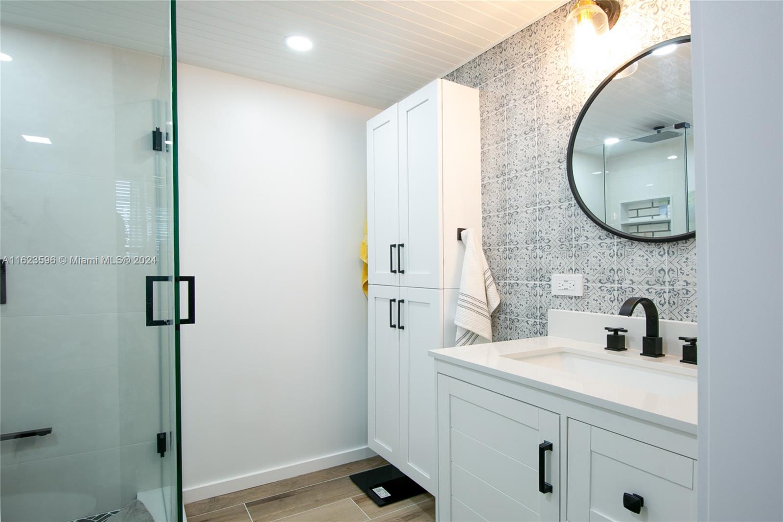 BERMUDA CLUB FOUR CONDO - Residential