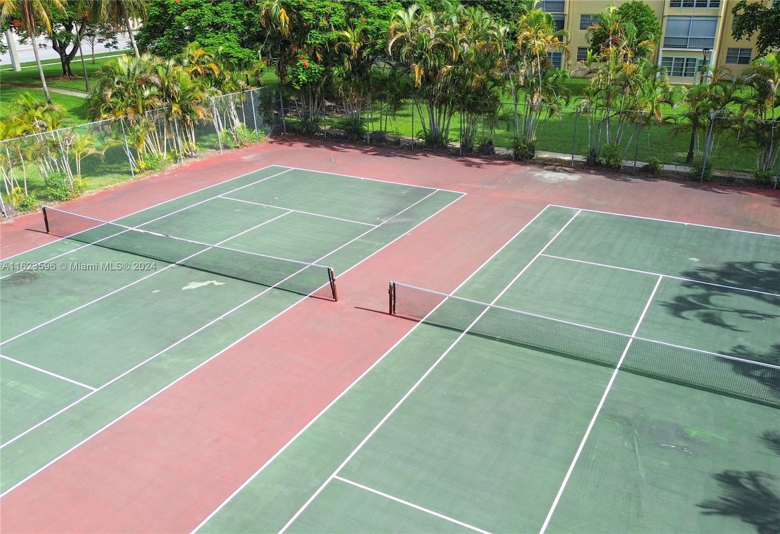 BERMUDA CLUB FOUR CONDO - Residential