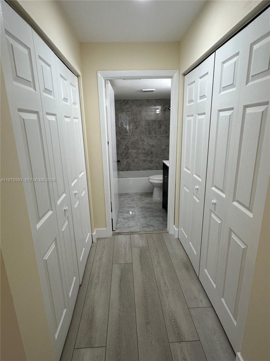 HOLLYWOOD PARC CONDOMINIU - Residential