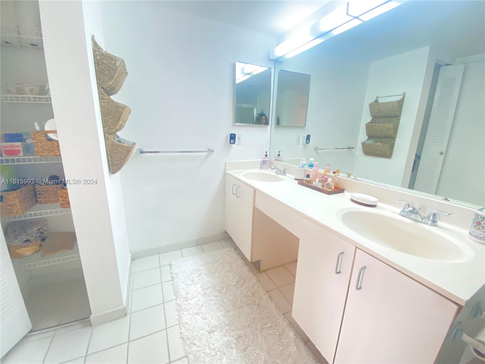 PARC CENTRAL AVENTURA EAST - Residential