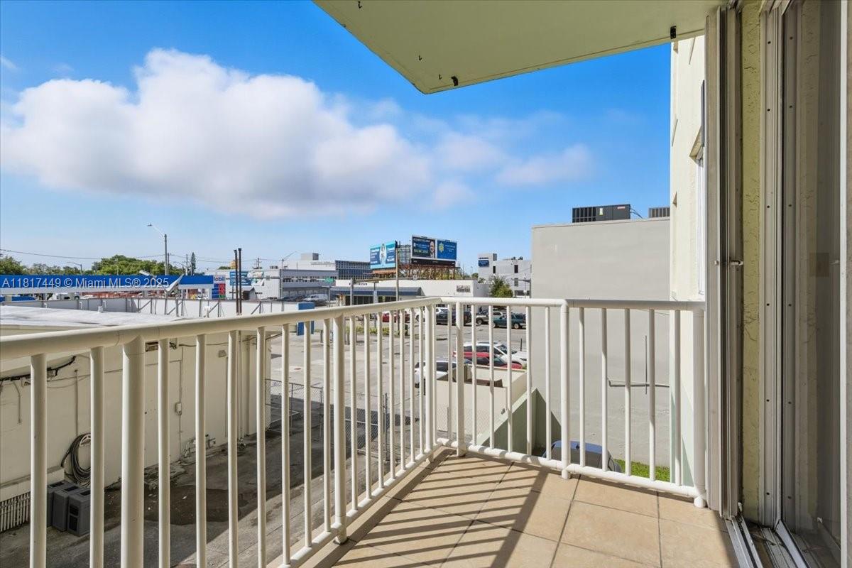 HIGHPOINT CONDO - Residential