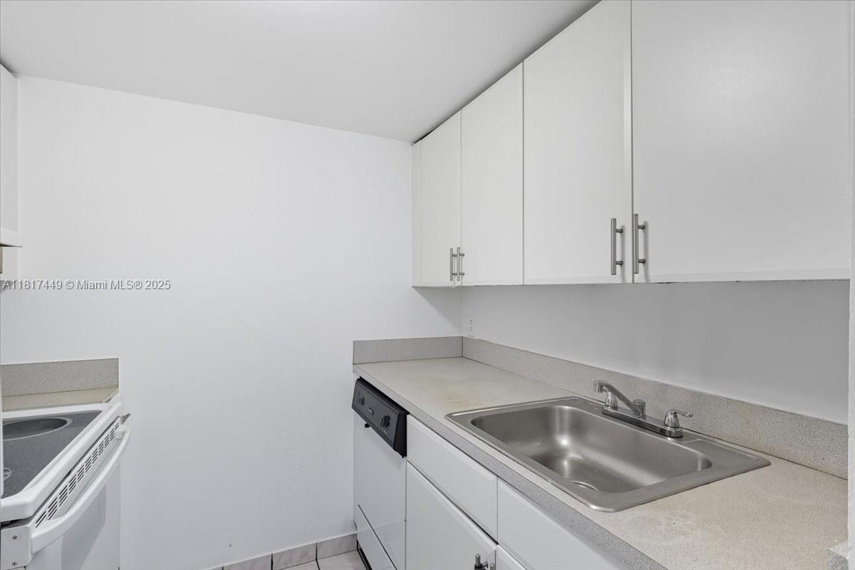 HIGHPOINT CONDO - Residential