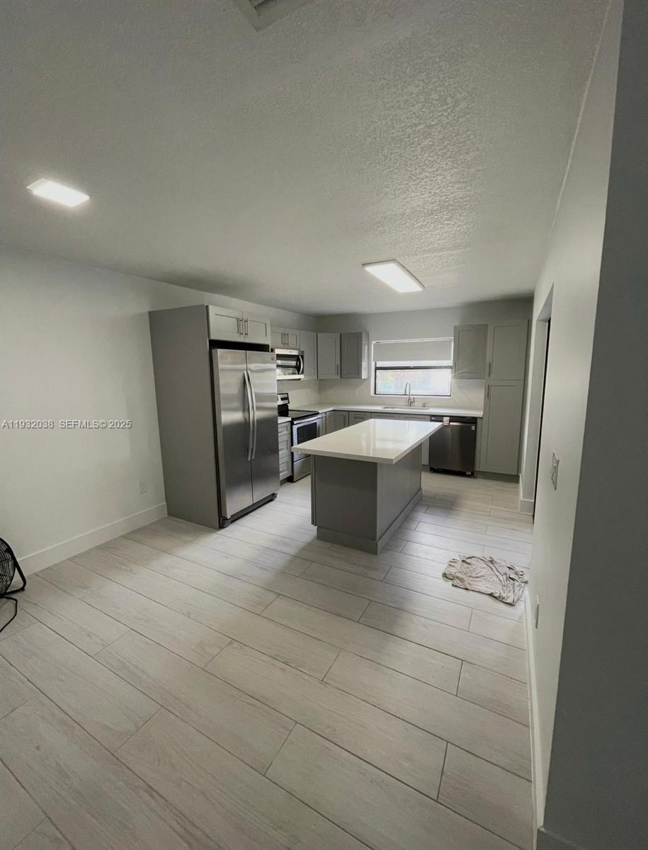 14297 SW 94th Cir Ln 104-28