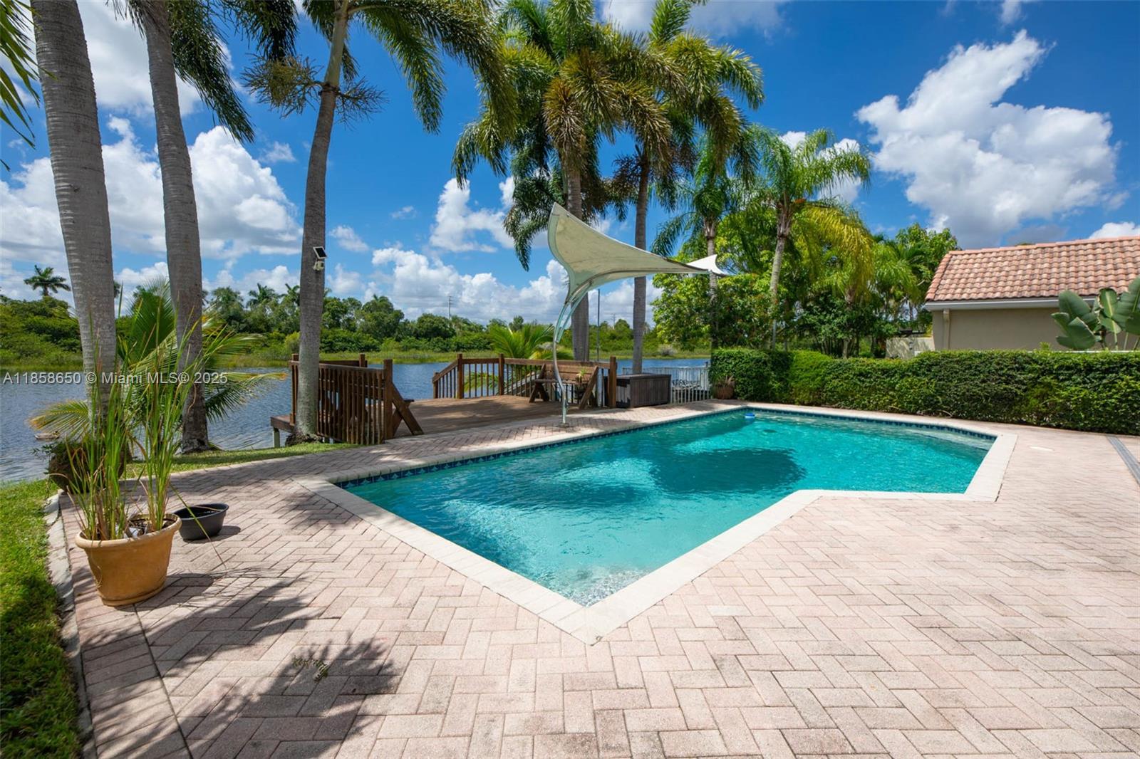 SILVER LAKES PHASE III - Residential