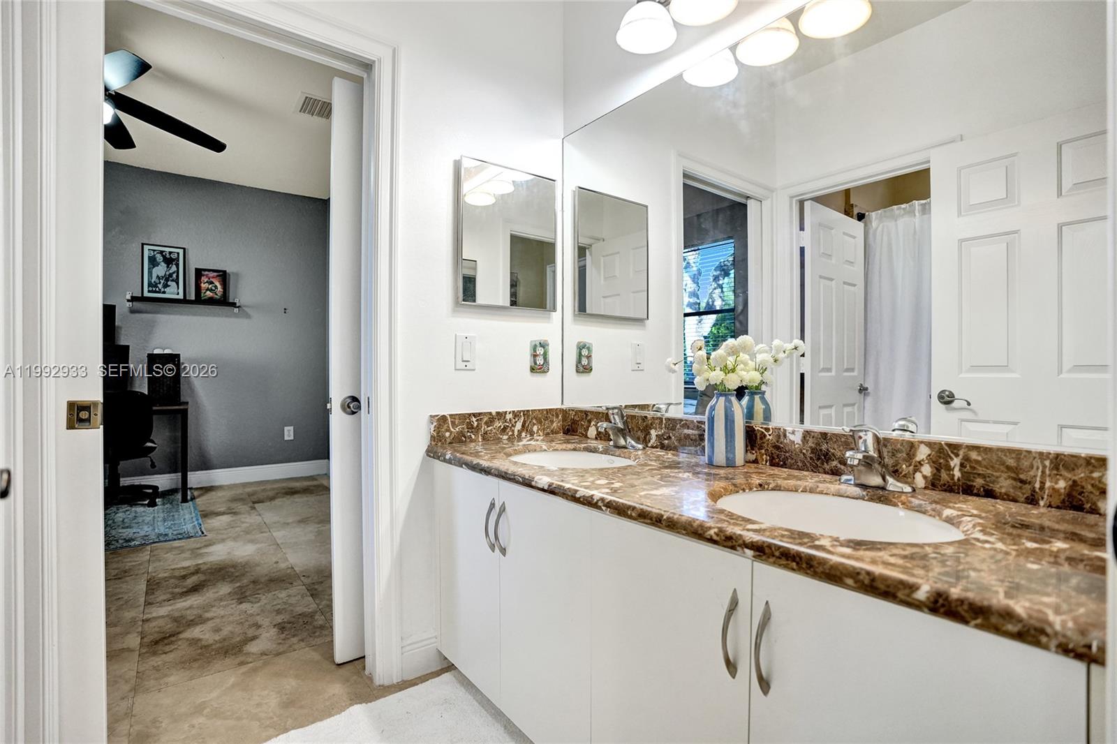 RIVERSTONE - Residential