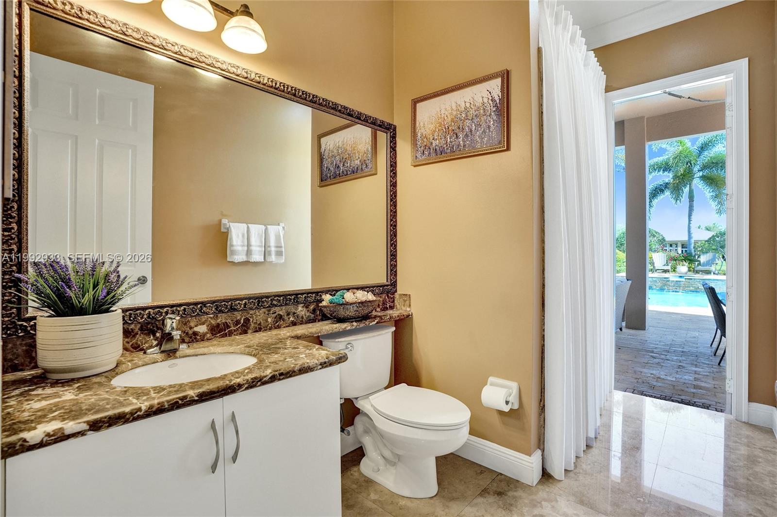 RIVERSTONE - Residential