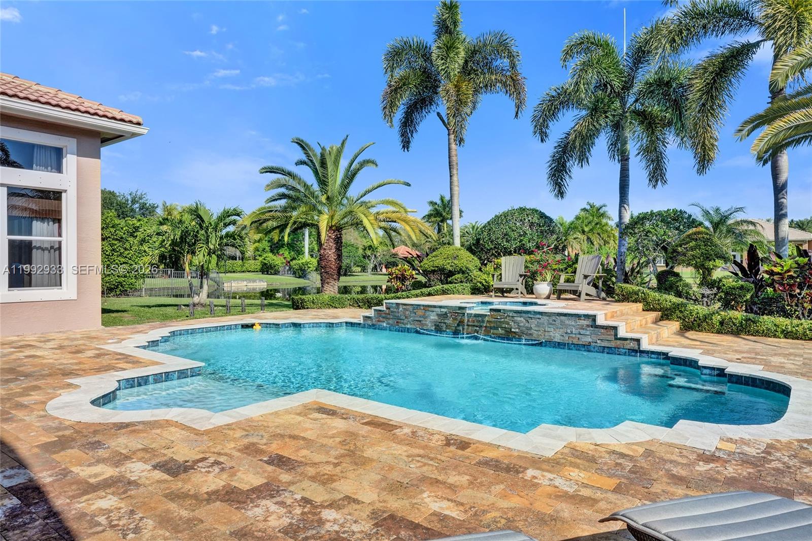 RIVERSTONE - Residential