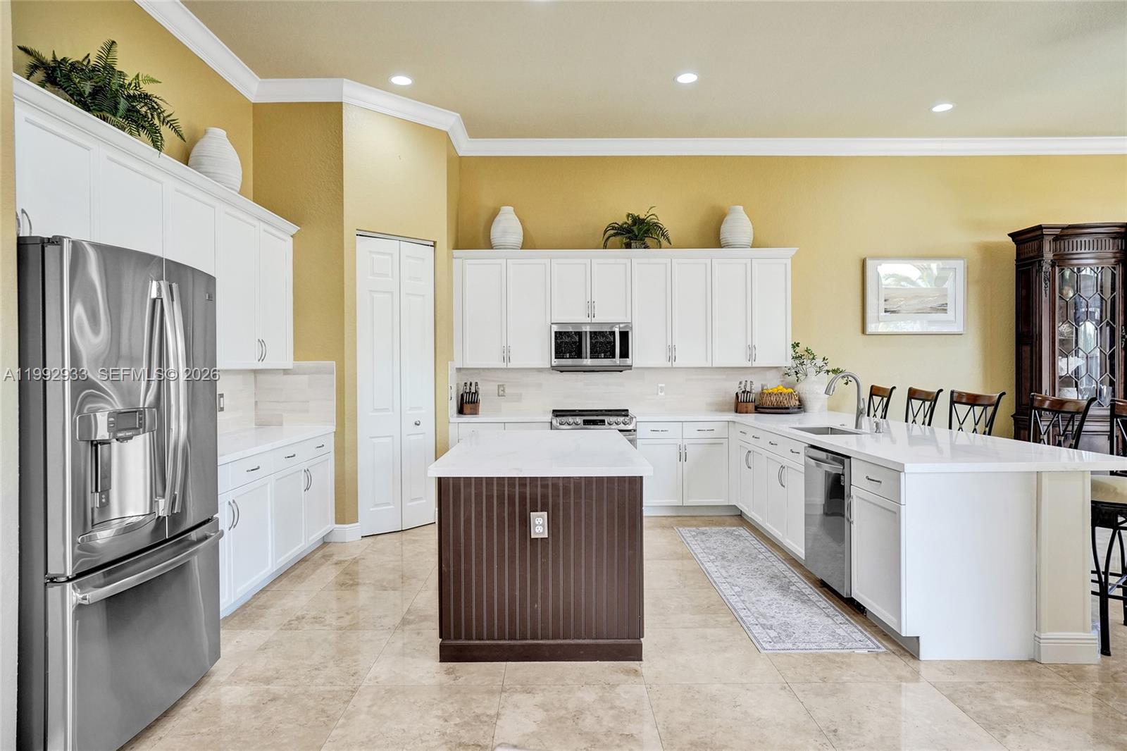 RIVERSTONE - Residential