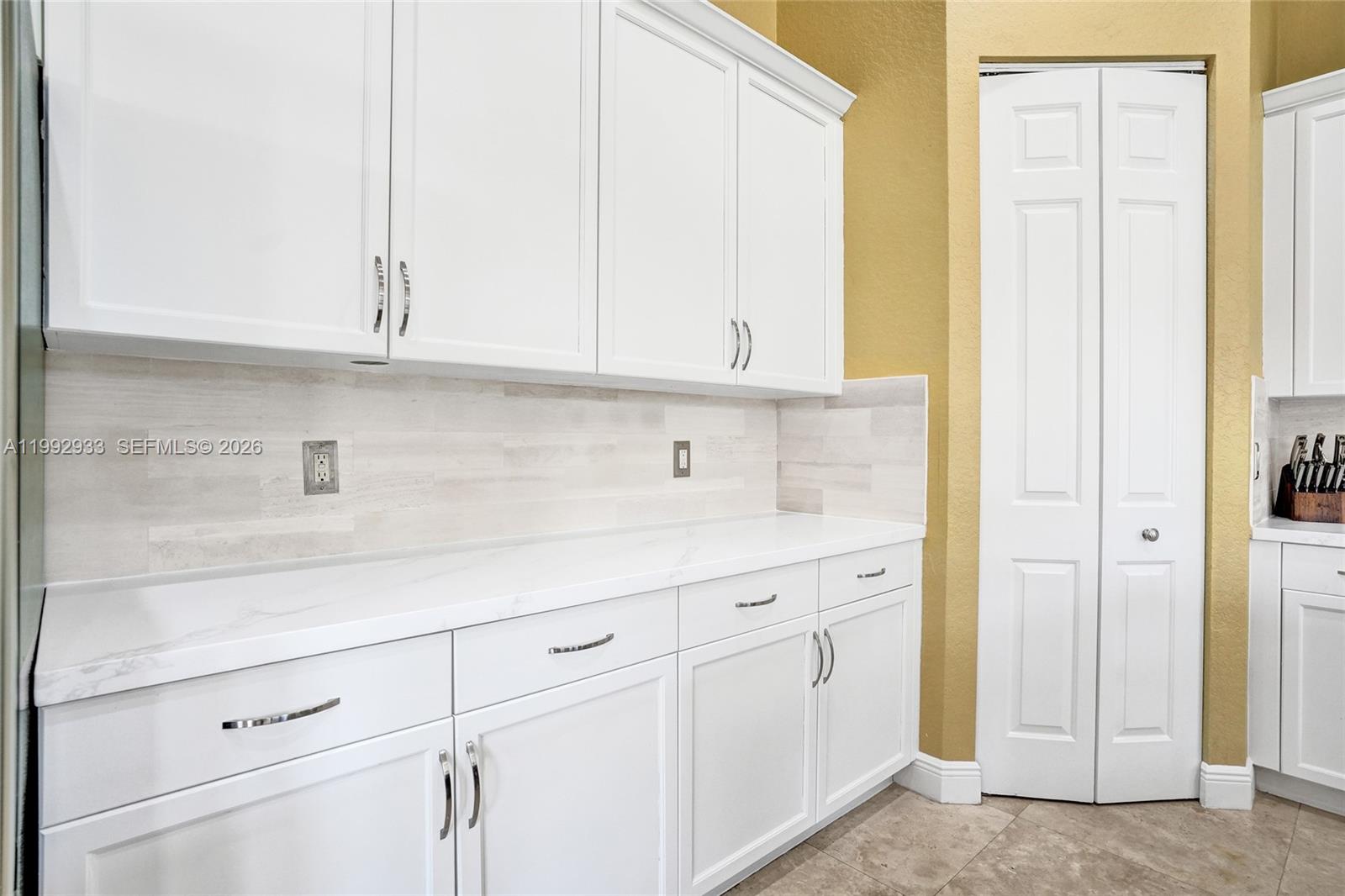 RIVERSTONE - Residential