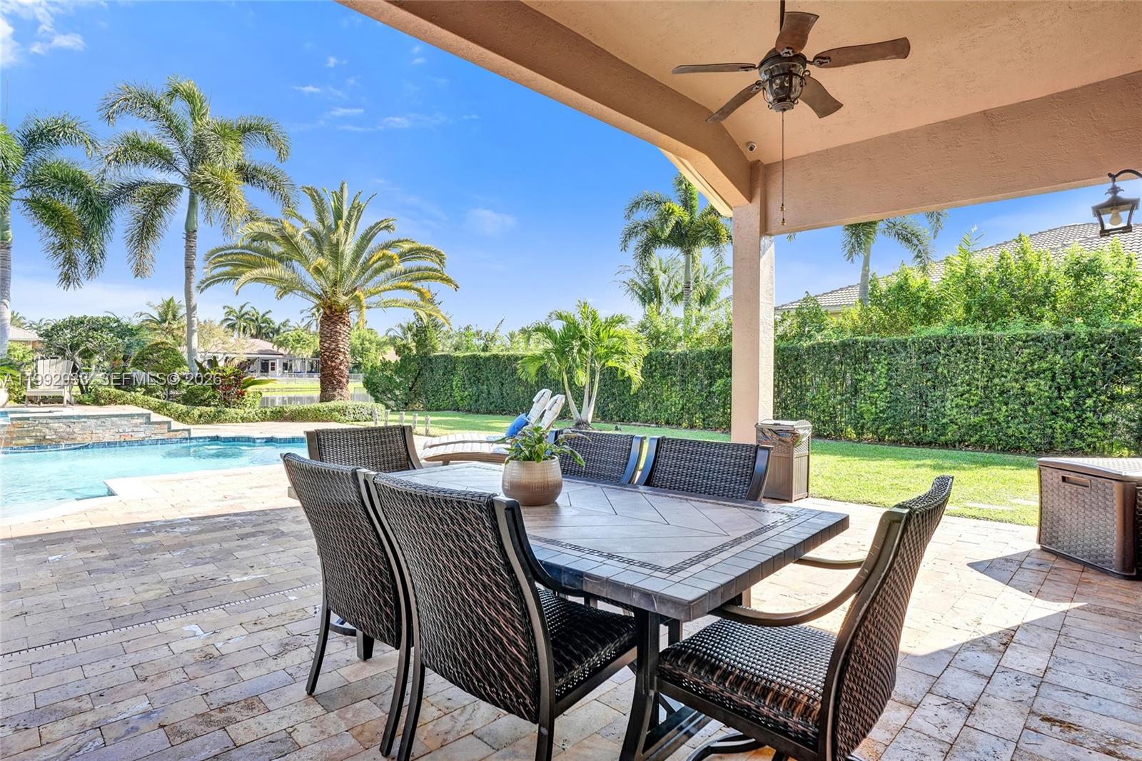 RIVERSTONE - Residential