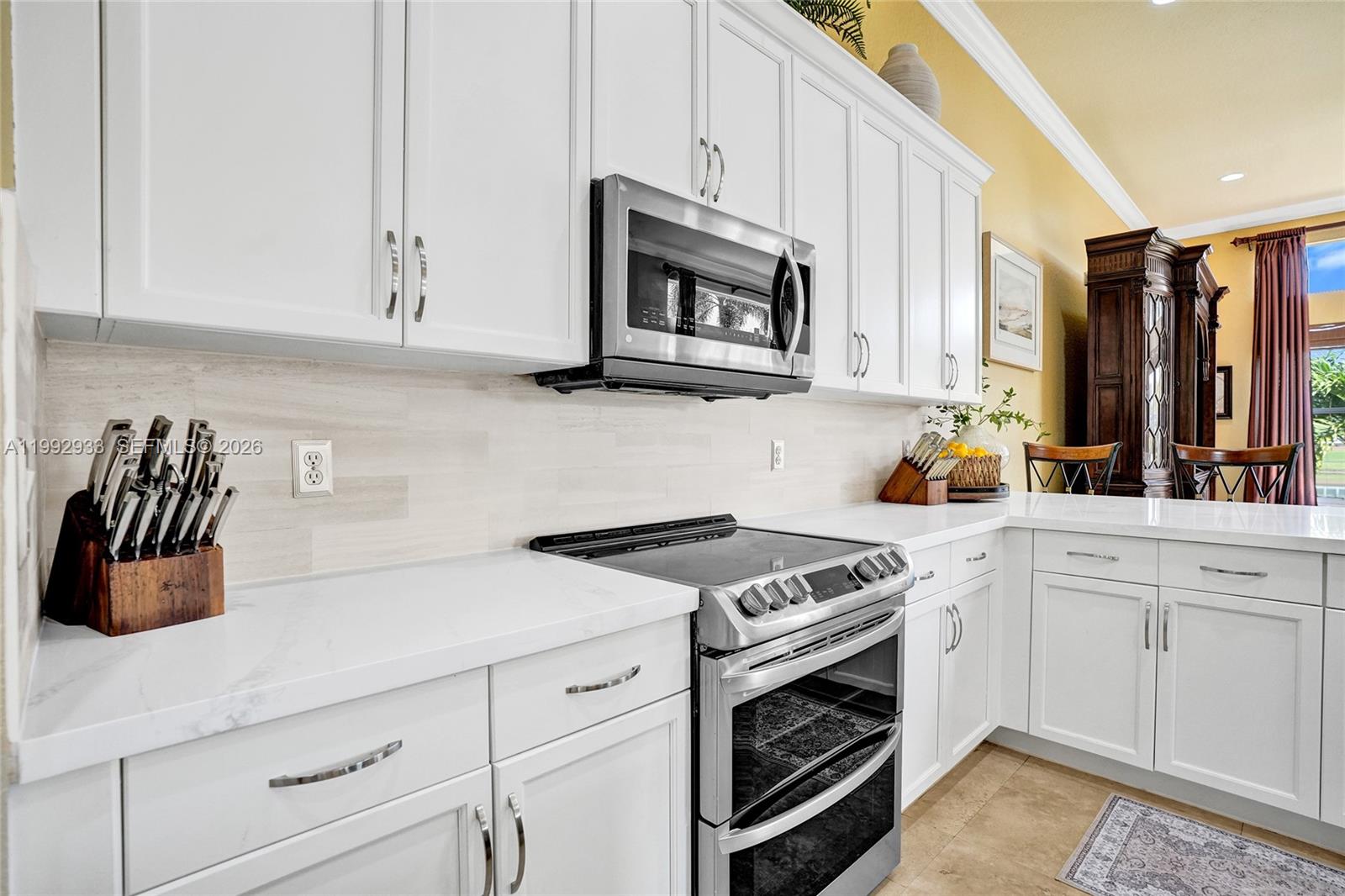 RIVERSTONE - Residential