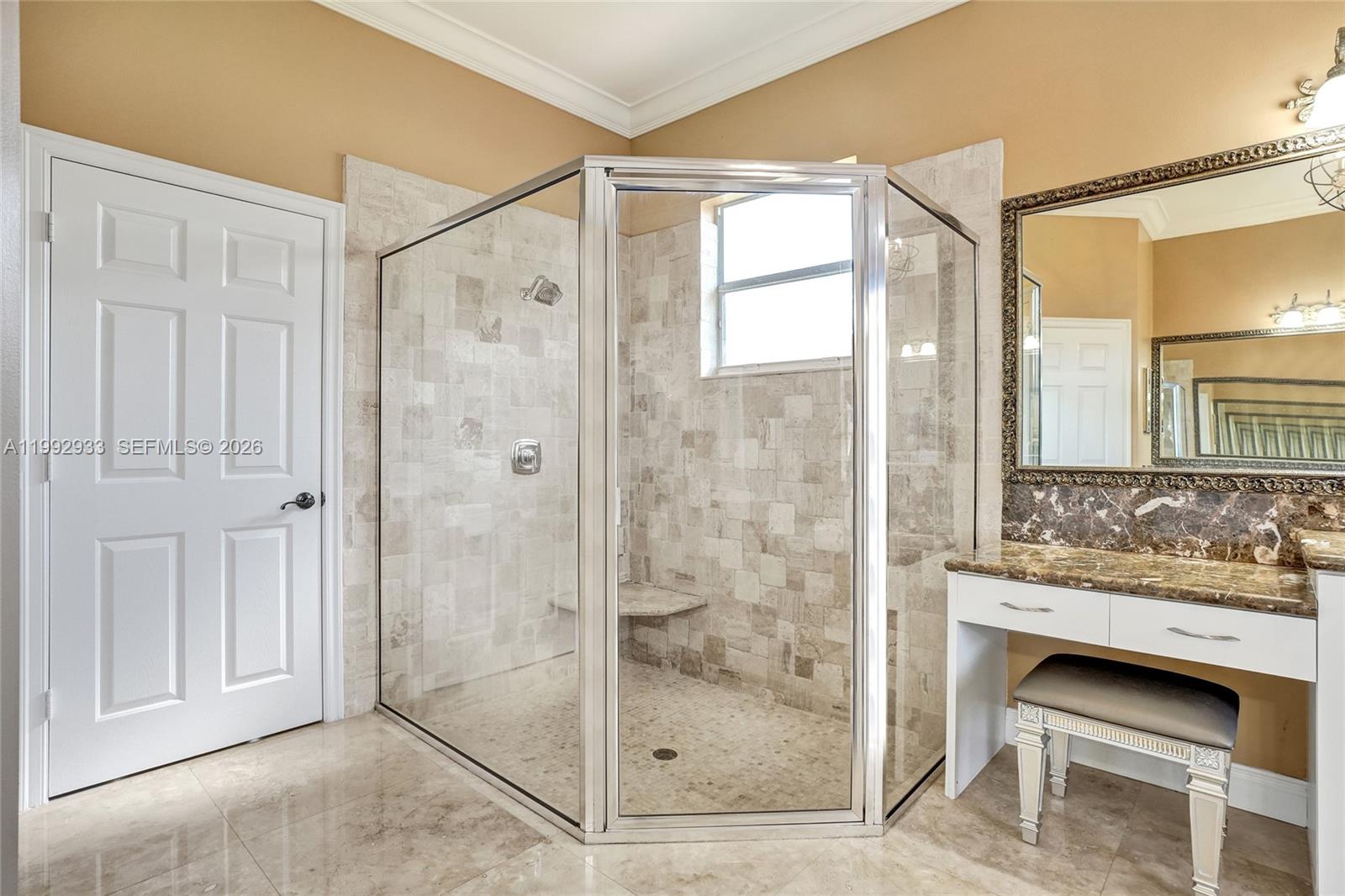 RIVERSTONE - Residential