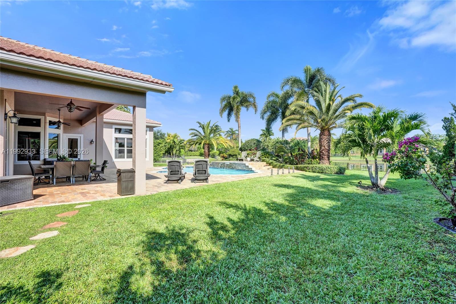 RIVERSTONE - Residential