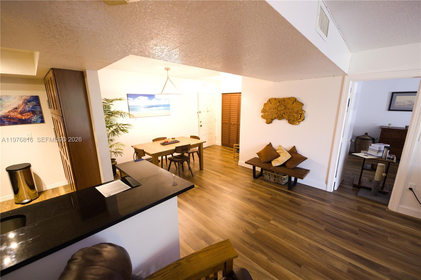 INVERWOOD CONDO - Residential