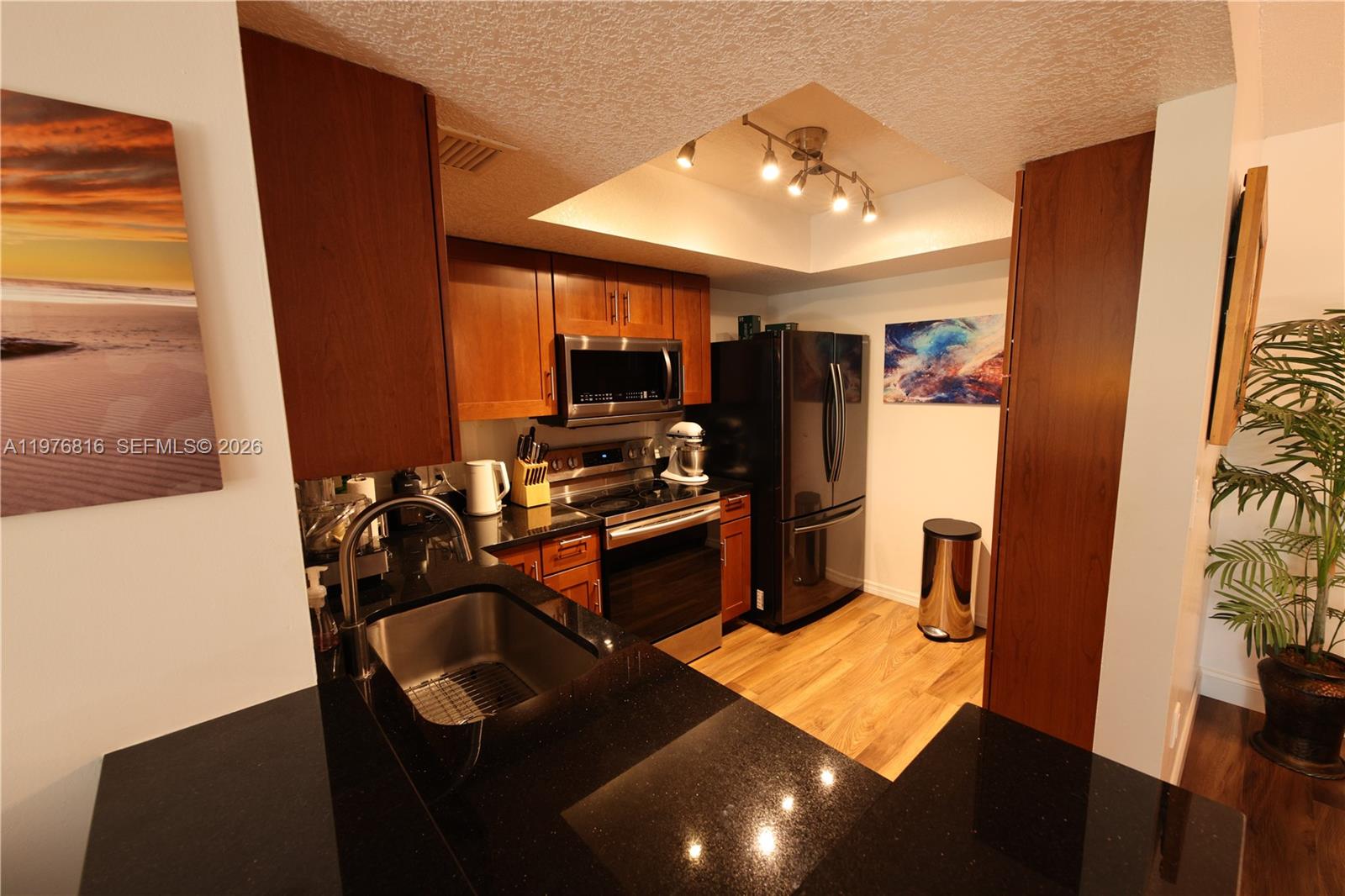 INVERWOOD CONDO - Residential