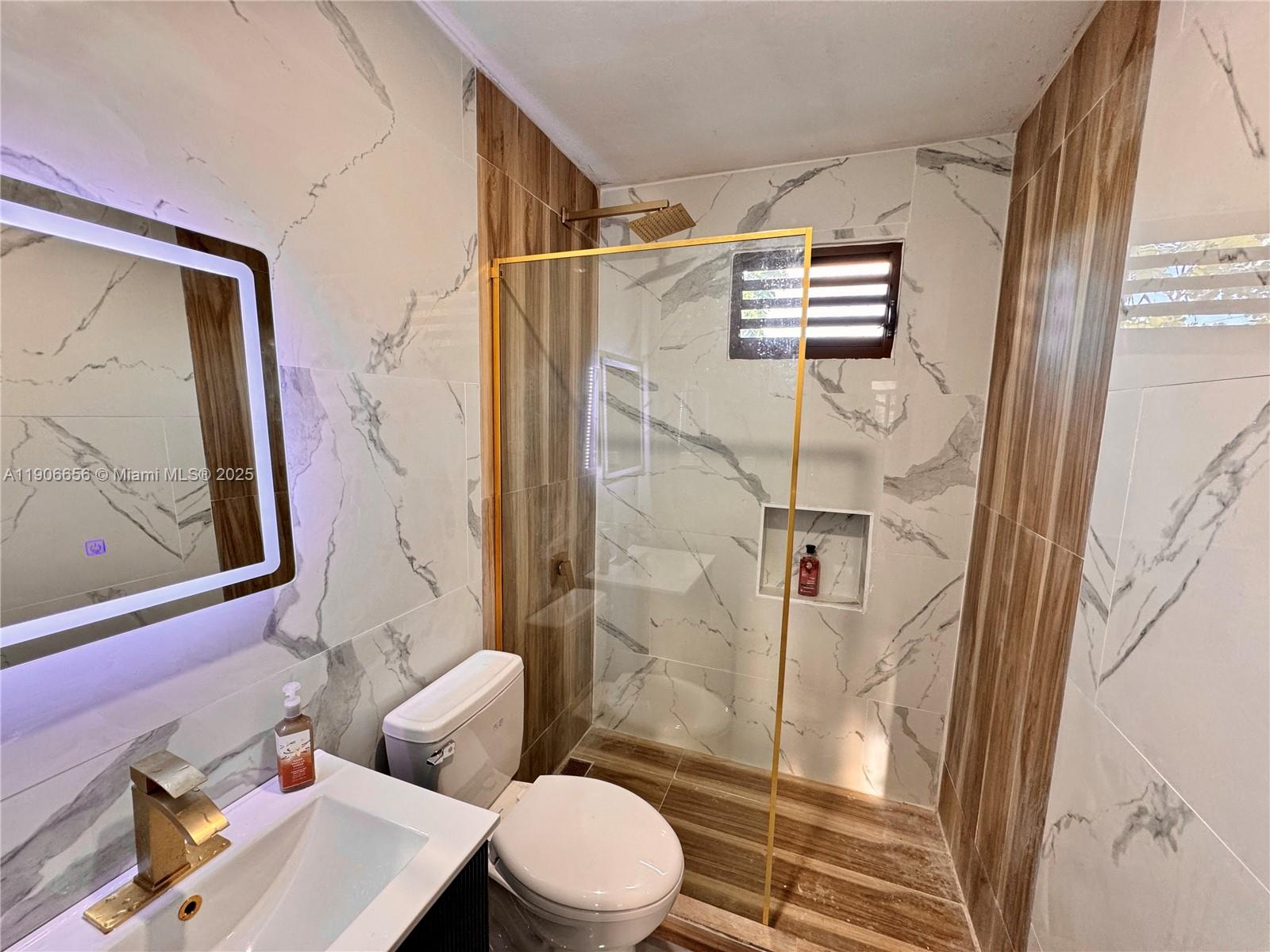 Dorado, PR 00646 - Residential