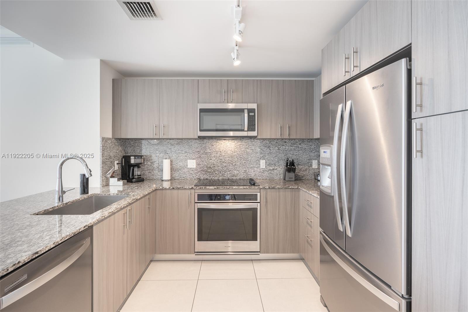 5350 PARK CONDO - Residential