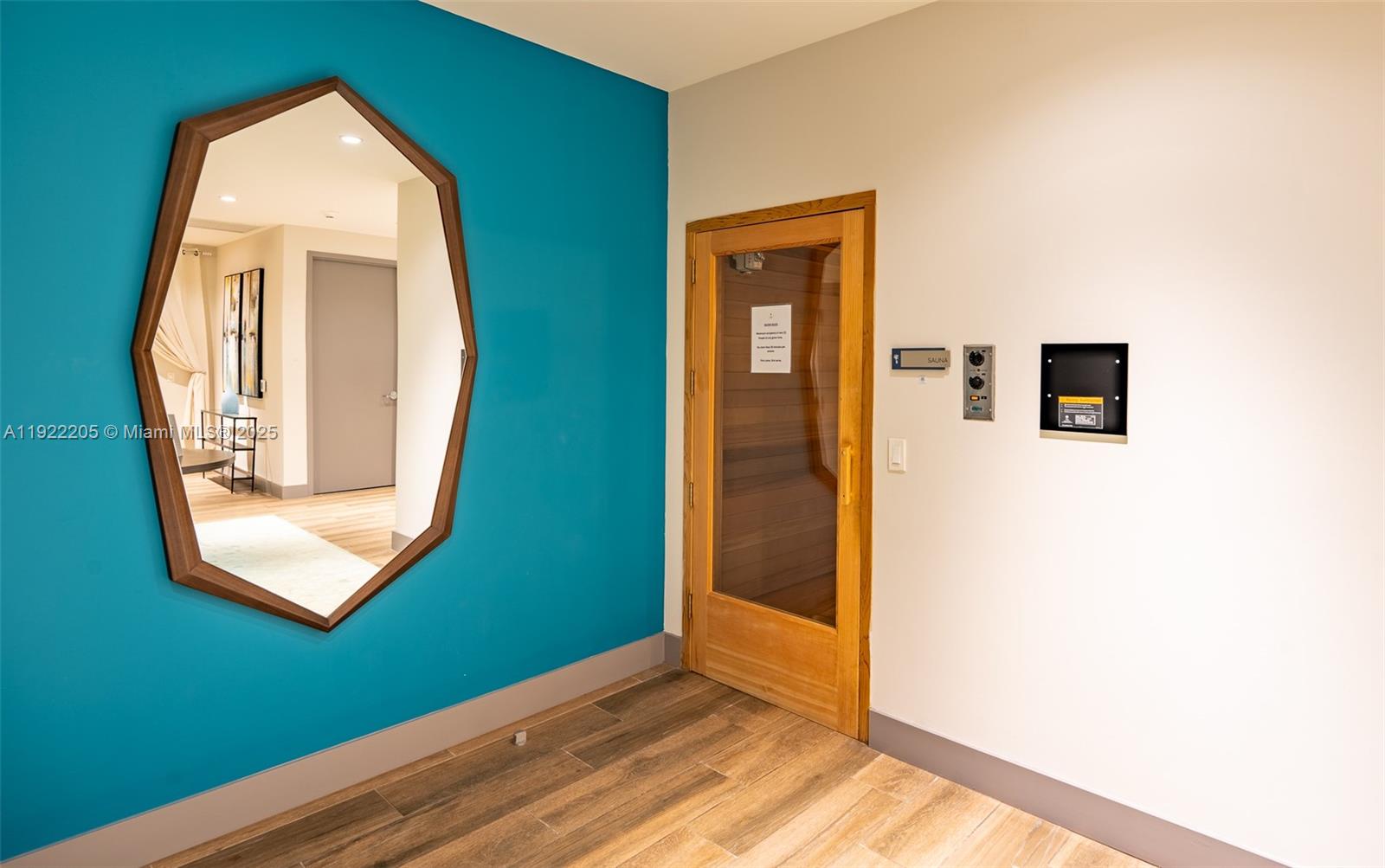 5350 PARK CONDO - Residential