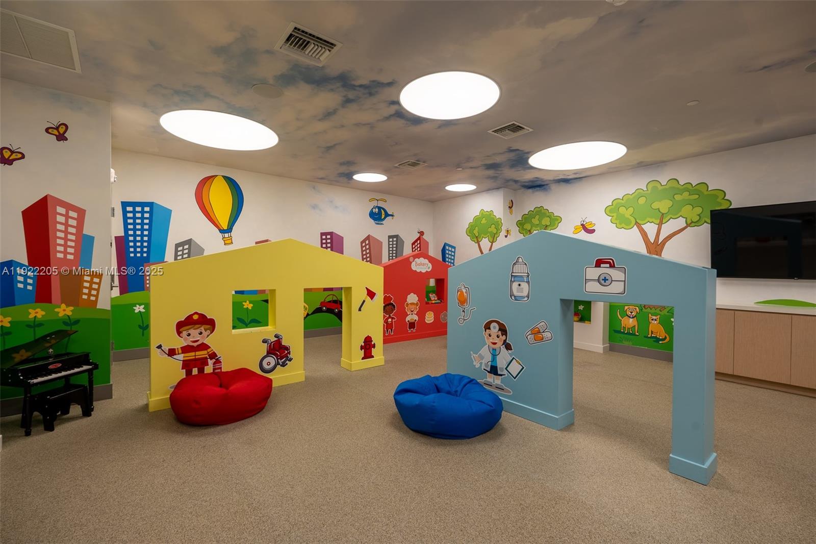 5350 PARK CONDO - Residential