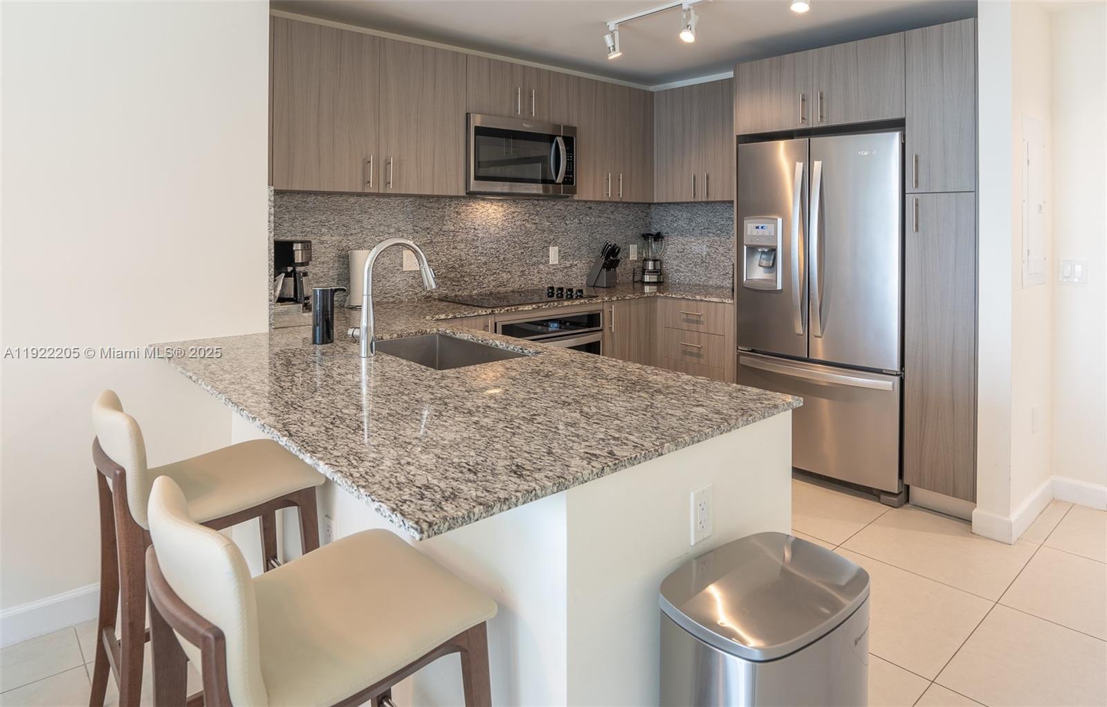 5350 PARK CONDO - Residential