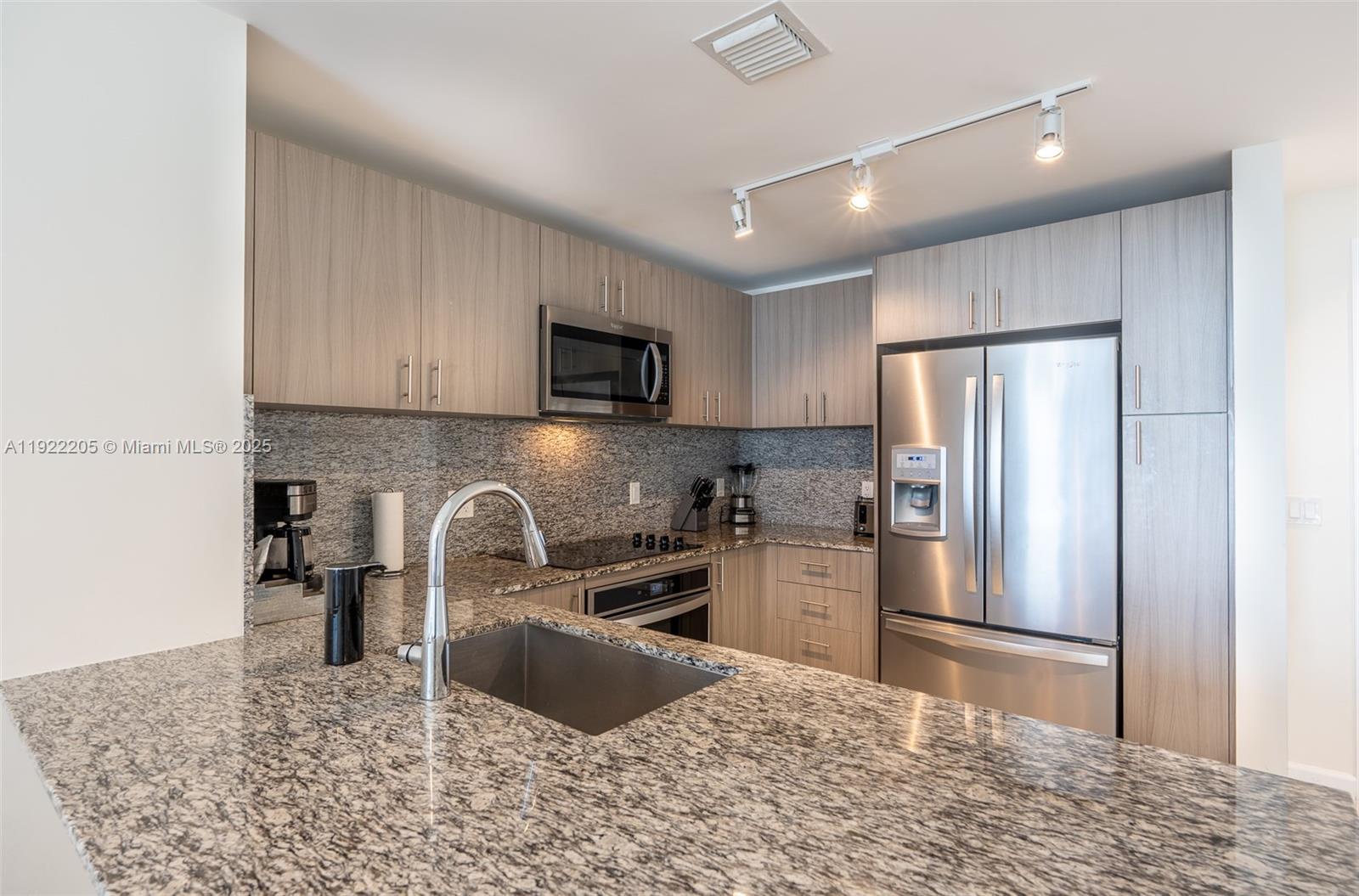 5350 PARK CONDO - Residential