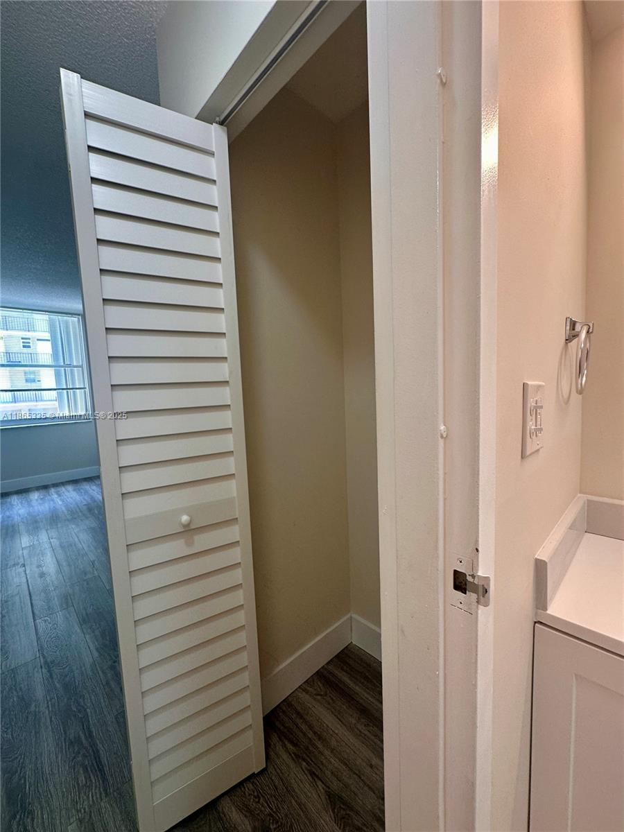 BAYSWATER COURT CONDO - Residential