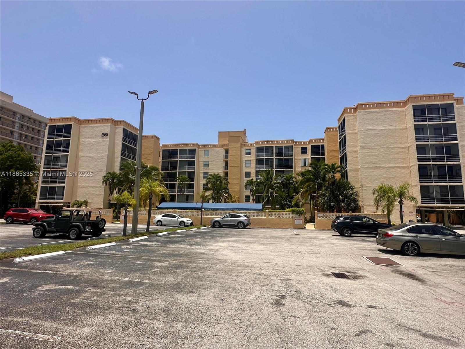 BAYSWATER COURT CONDO - Residential
