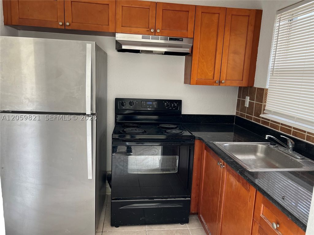 Photo of 4251 NW 5th St #123, Plantation, FL 33317 (MLS # A12059821)