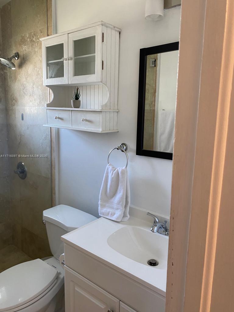 CORAL VILLAS REV - Residential Lease