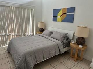 CORAL VILLAS REV - Residential Lease