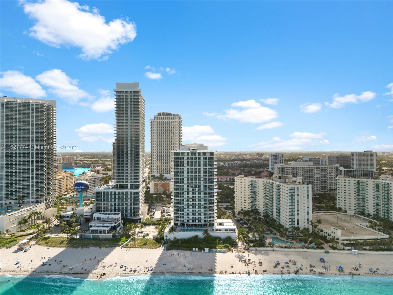 APOGEE BEACH CONDOMINIUM - Residential