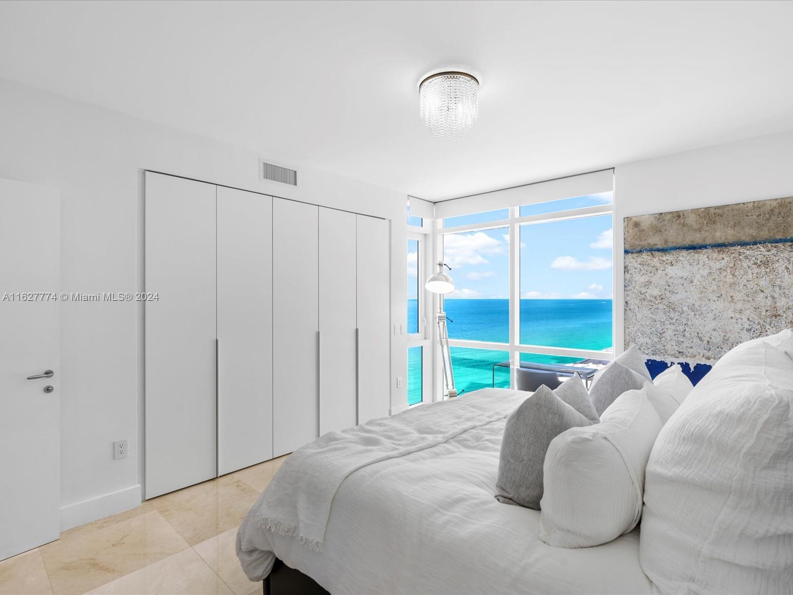 APOGEE BEACH CONDOMINIUM - Residential