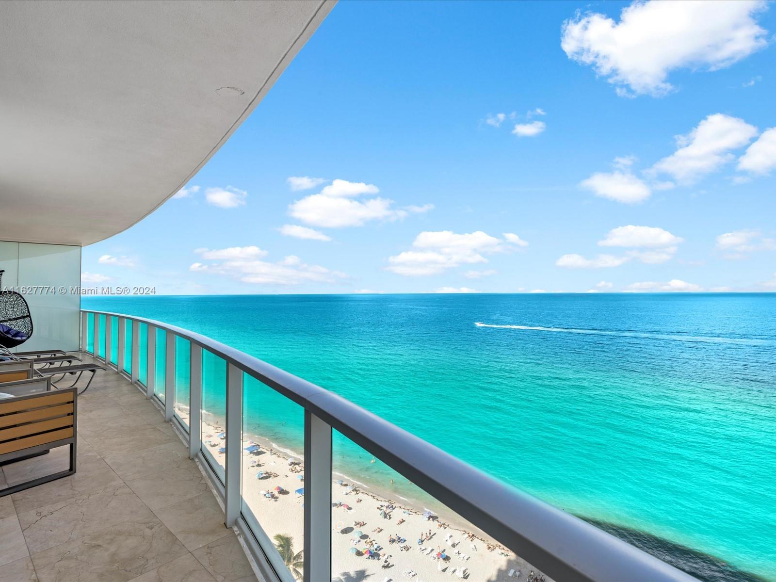 APOGEE BEACH CONDOMINIUM - Residential