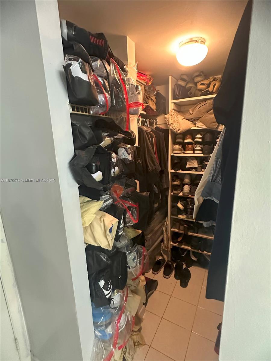 CORONADO CONDO- TOWER II - Residential