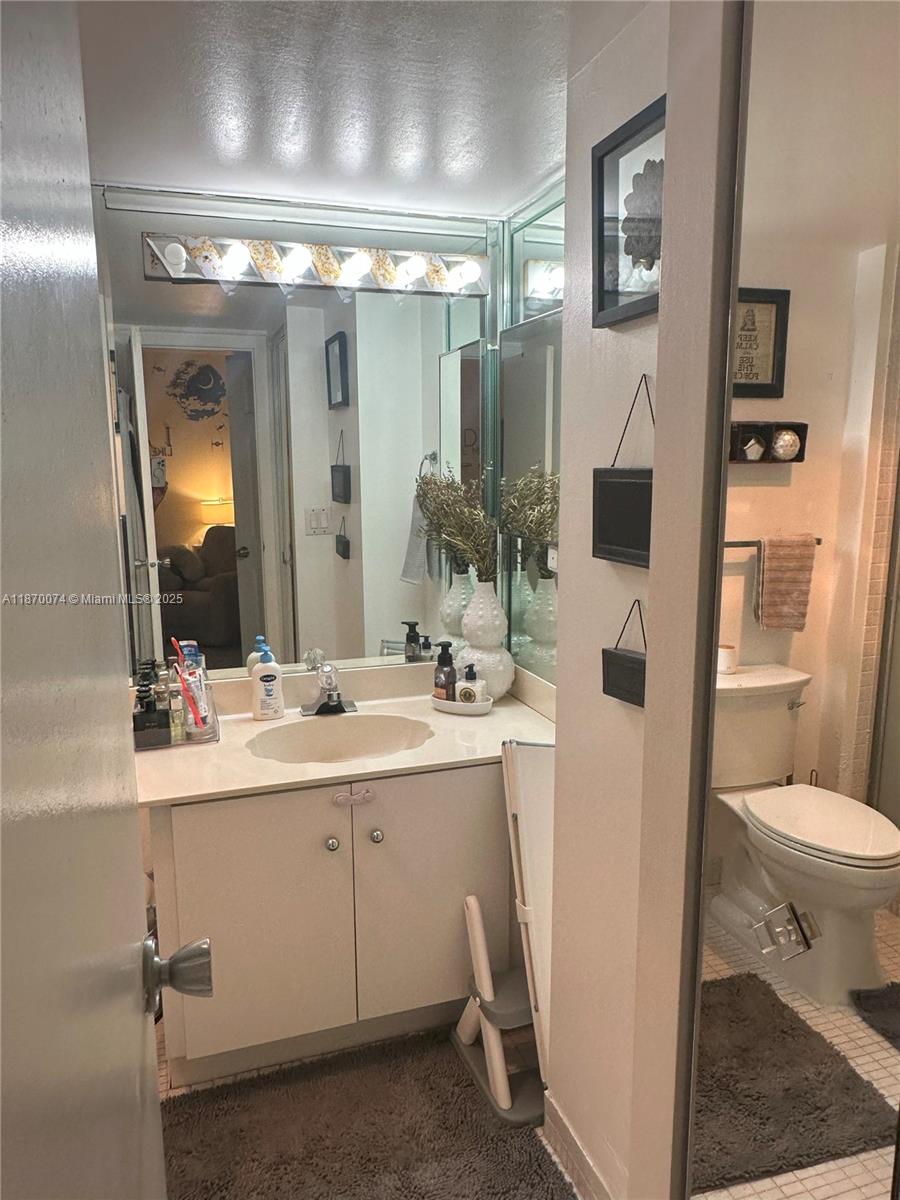 CORONADO CONDO- TOWER II - Residential