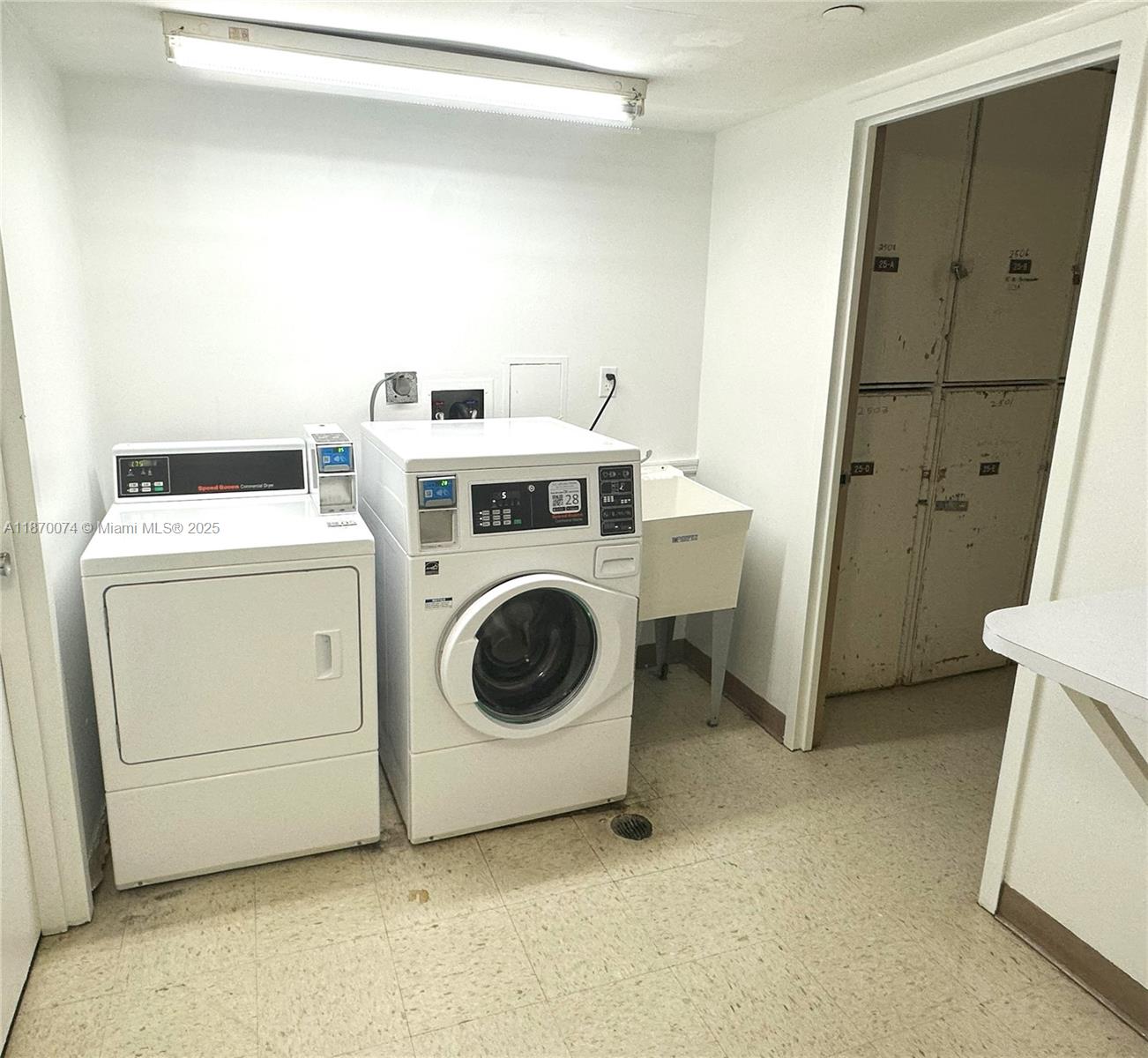 CORONADO CONDO- TOWER II - Residential