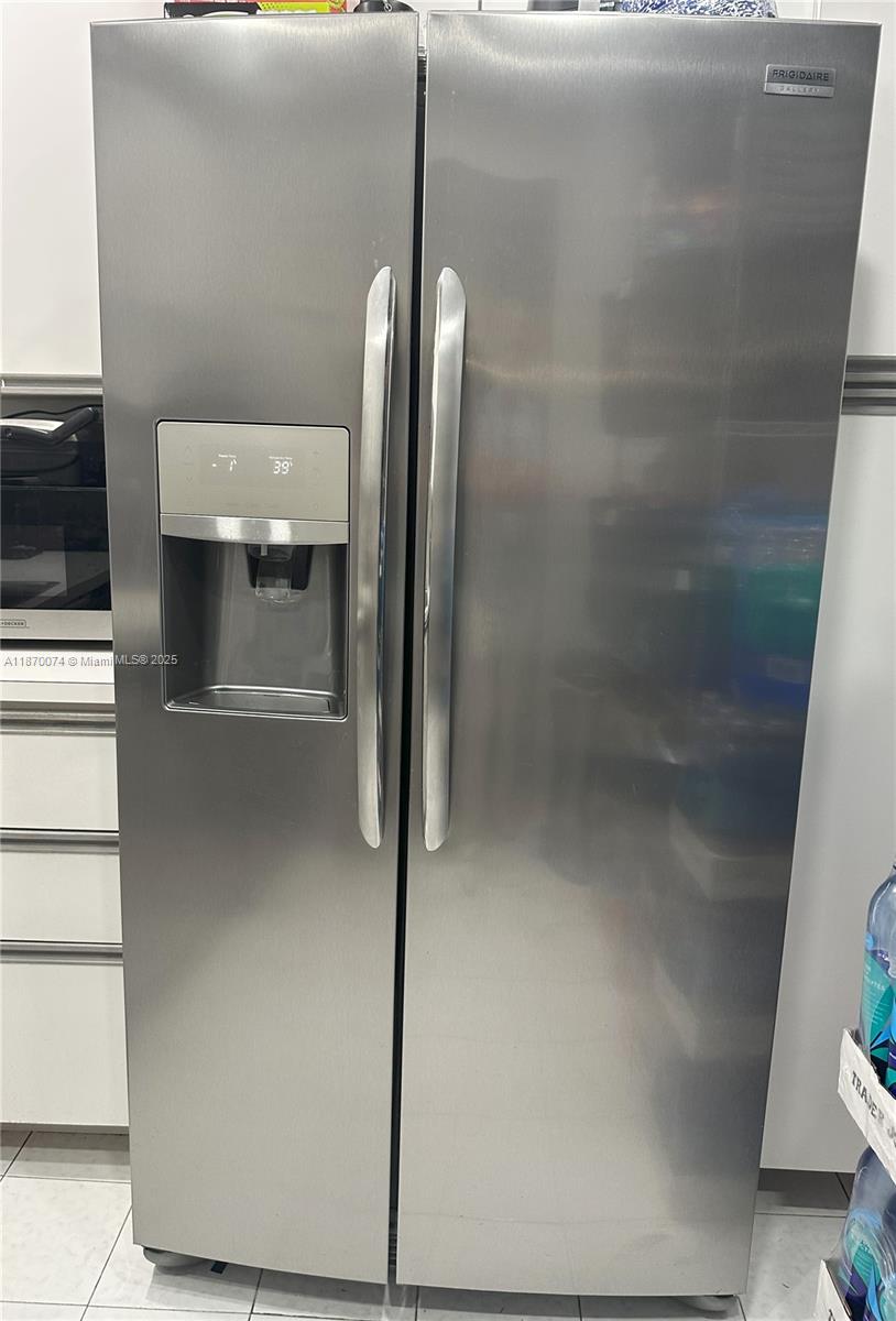 CORONADO CONDO- TOWER II - Residential