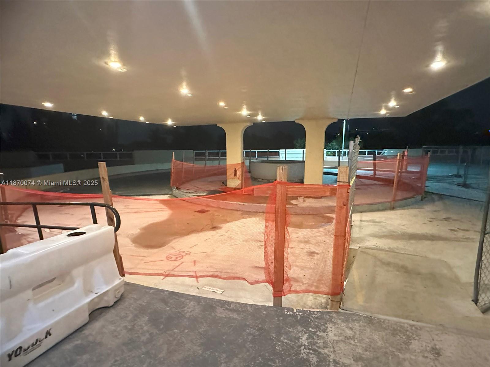 CORONADO CONDO- TOWER II - Residential