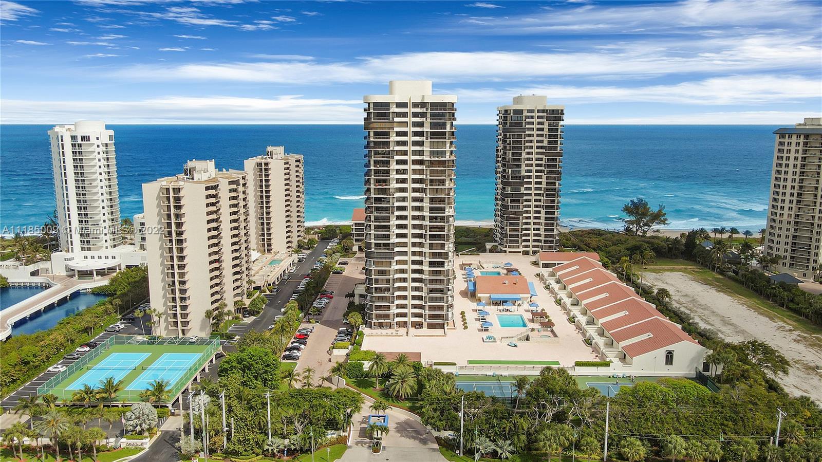 MARTINIQUE 2 CONDO - Residential