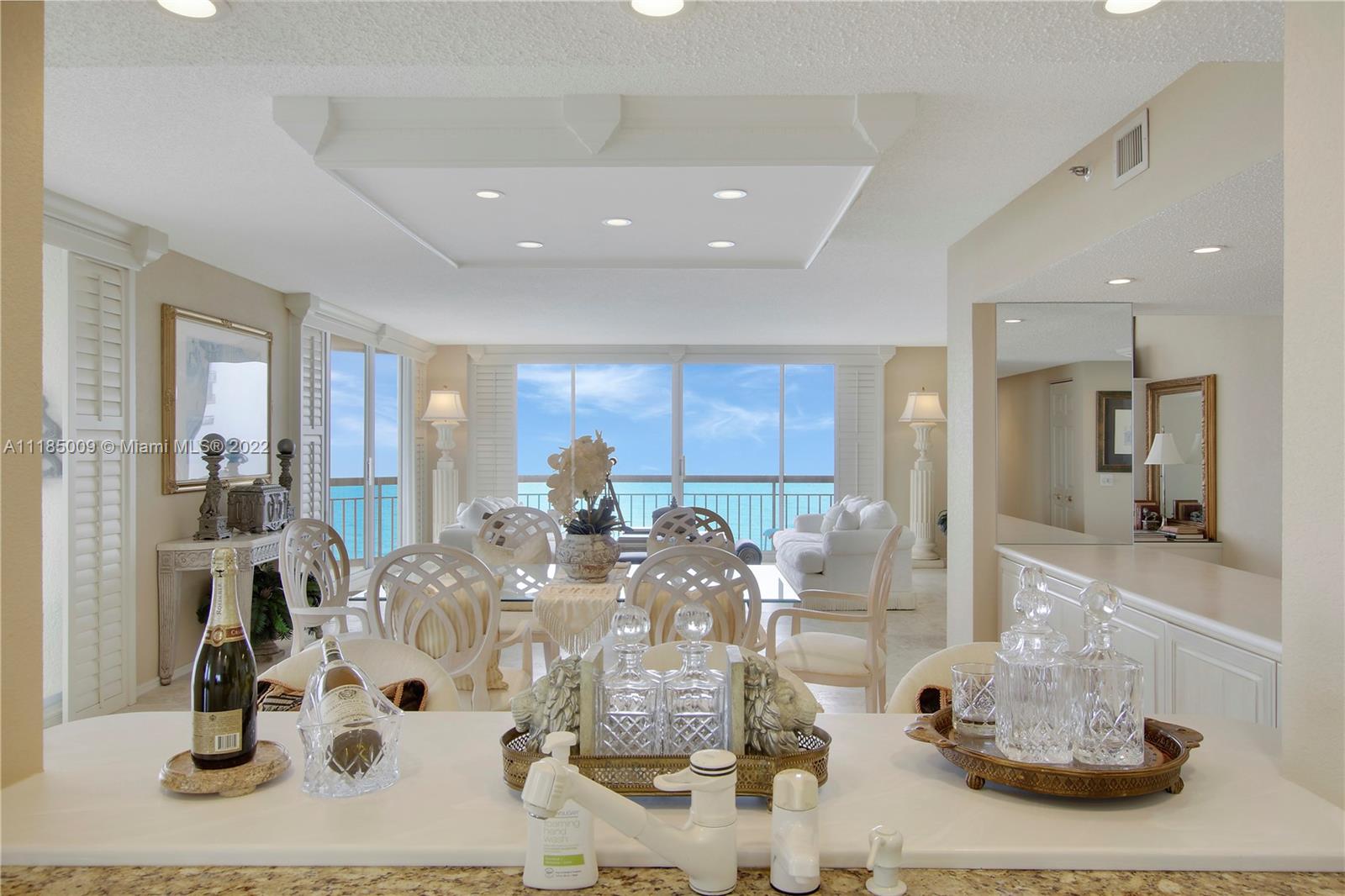 MARTINIQUE 2 CONDO - Residential